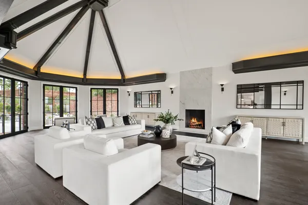 Interior design consulting in South Eastern Wisconsin planning layout and styling for staged home