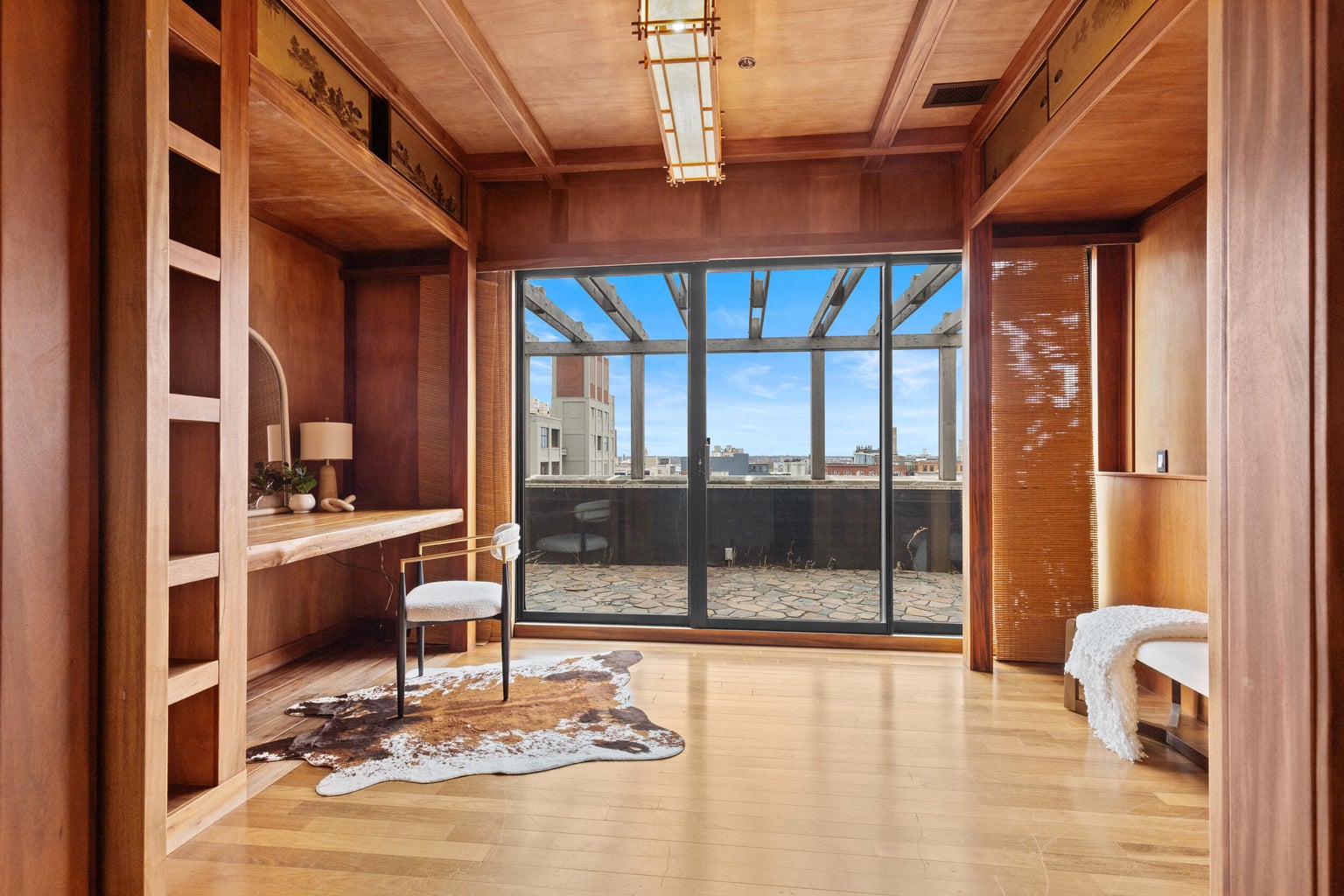 Professionally prepared listing for home staging near me in Pewaukee, WI